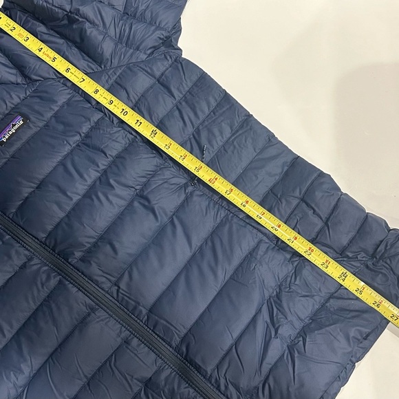 Patagonia Women’s XXL Down Sweater Puffer Jacket New Navy Blue NWT Puff - Picture 16 of 16